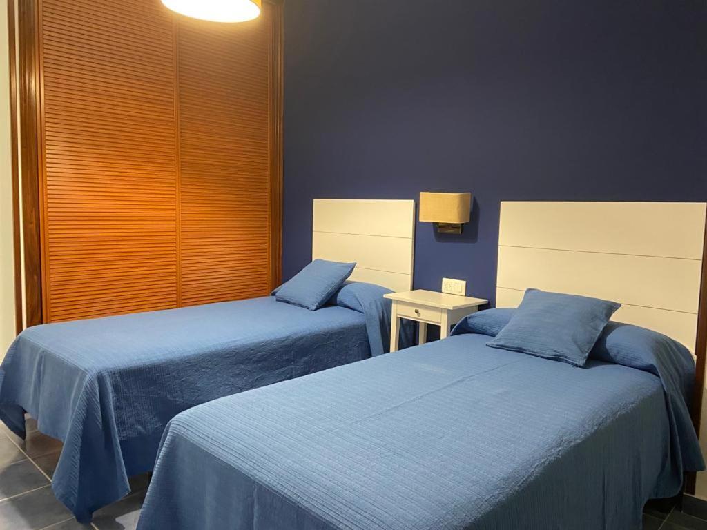 Pension Casa Julio ** كوليريدو المظهر الخارجي الصورة